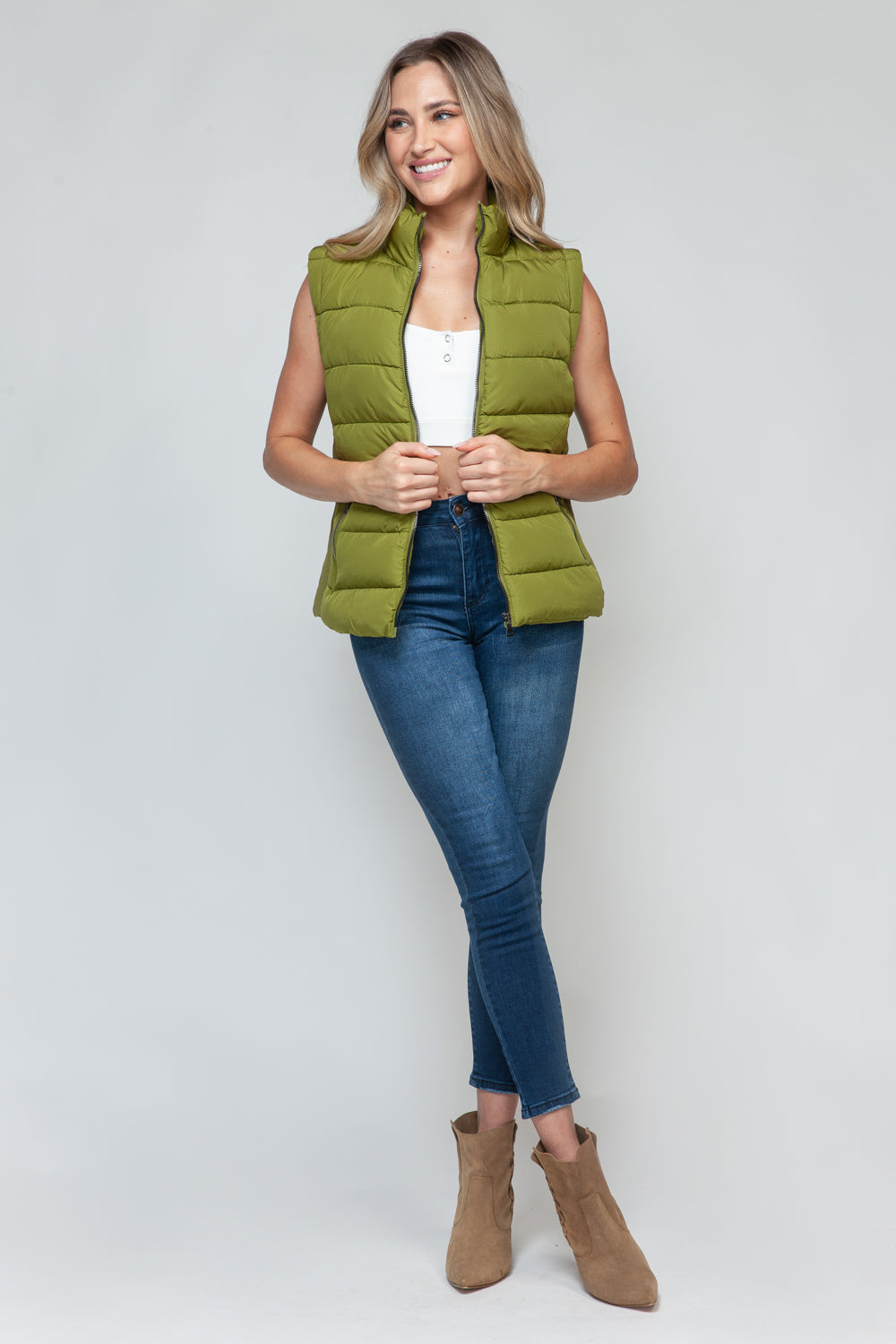 GREEN INVESTED PUFFER VEST